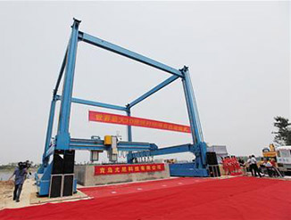 Industrail 3D printer at work